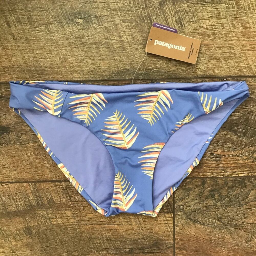 Patagonia Sunamee Palms of My Heart Light Violet Blue Bikini Bottoms Small NWT
